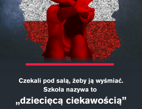 Czekali pod salą, żeby ją wyśmiać. Szkoła nazywa to „dziecięcą ciekawością”